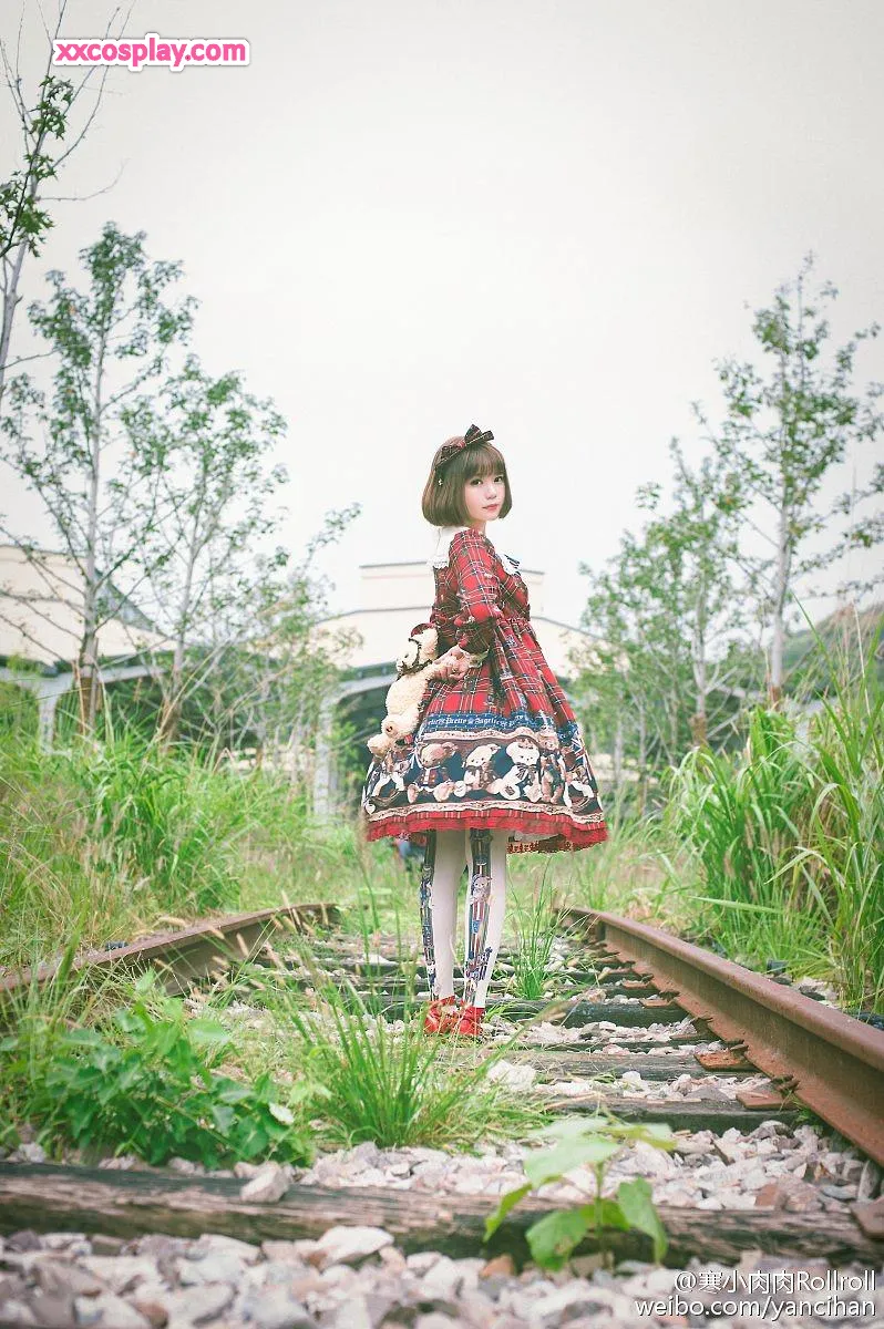 Nikumikyo's Railroad Lolita